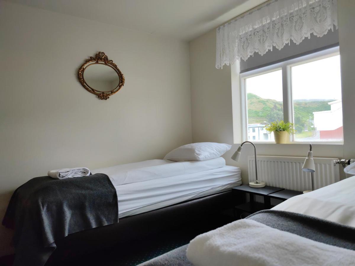 550 Guesthouse Saudarkrokur Buitenkant foto