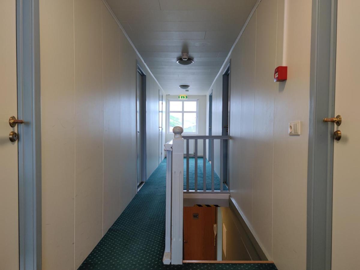 550 Guesthouse Saudarkrokur Buitenkant foto